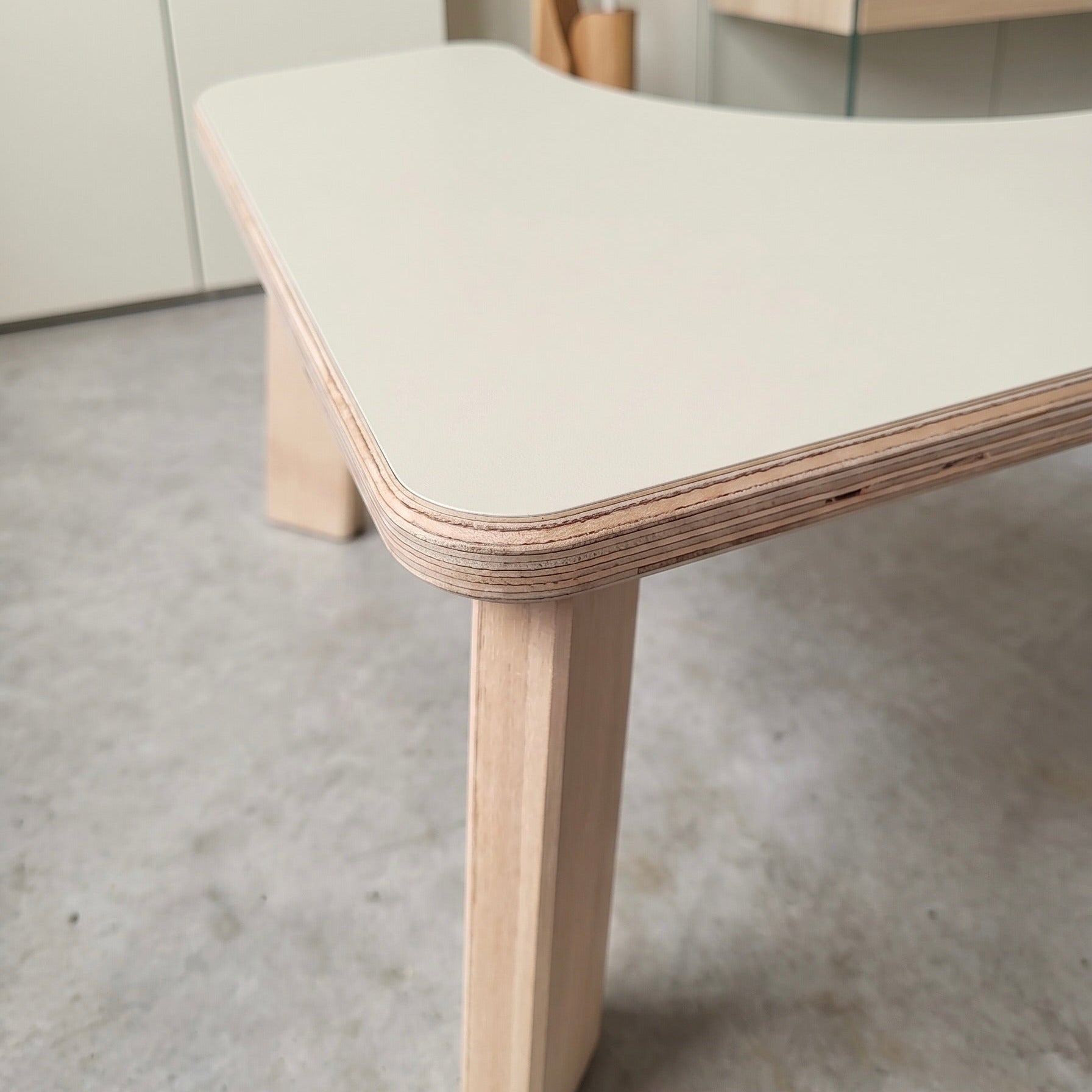 Kackhocker student pale celadon